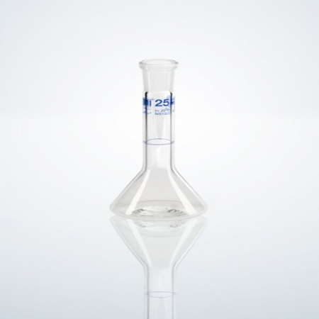 КОЛБА МЕРНАЯ 10 МЛ, КЛАСС A, СИНЯЯ ГРАДУИРОВКА, ТРАПЕЦИЕВИДНАЯ ФОРМА, NS 7/16, СО СТЕКЛЯННОЙ ПРОБКОЙ, ISOLAB, АРТ. 013.13.010